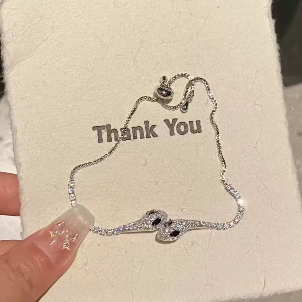 Rhinestone Bracelet Design Sense Simple Graceful White All-matching Vintage Bracelet