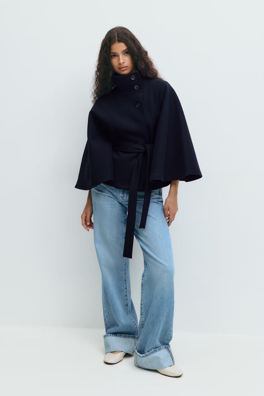 Selena™ – Vyöllinen viittatakki naisille