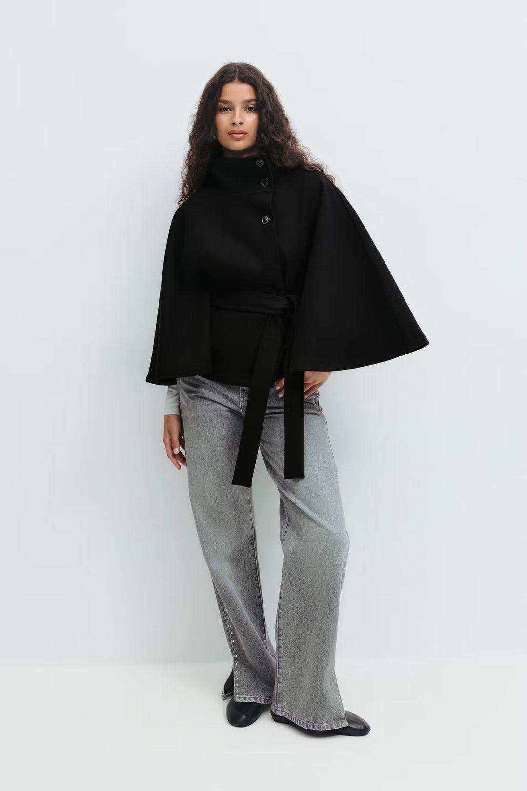 Selena™ – Vyöllinen viittatakki naisille