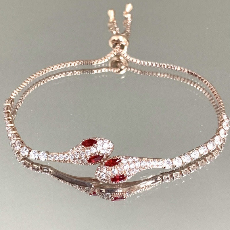 Rhinestone Bracelet Design Sense Simple Graceful White All-matching Vintage Bracelet