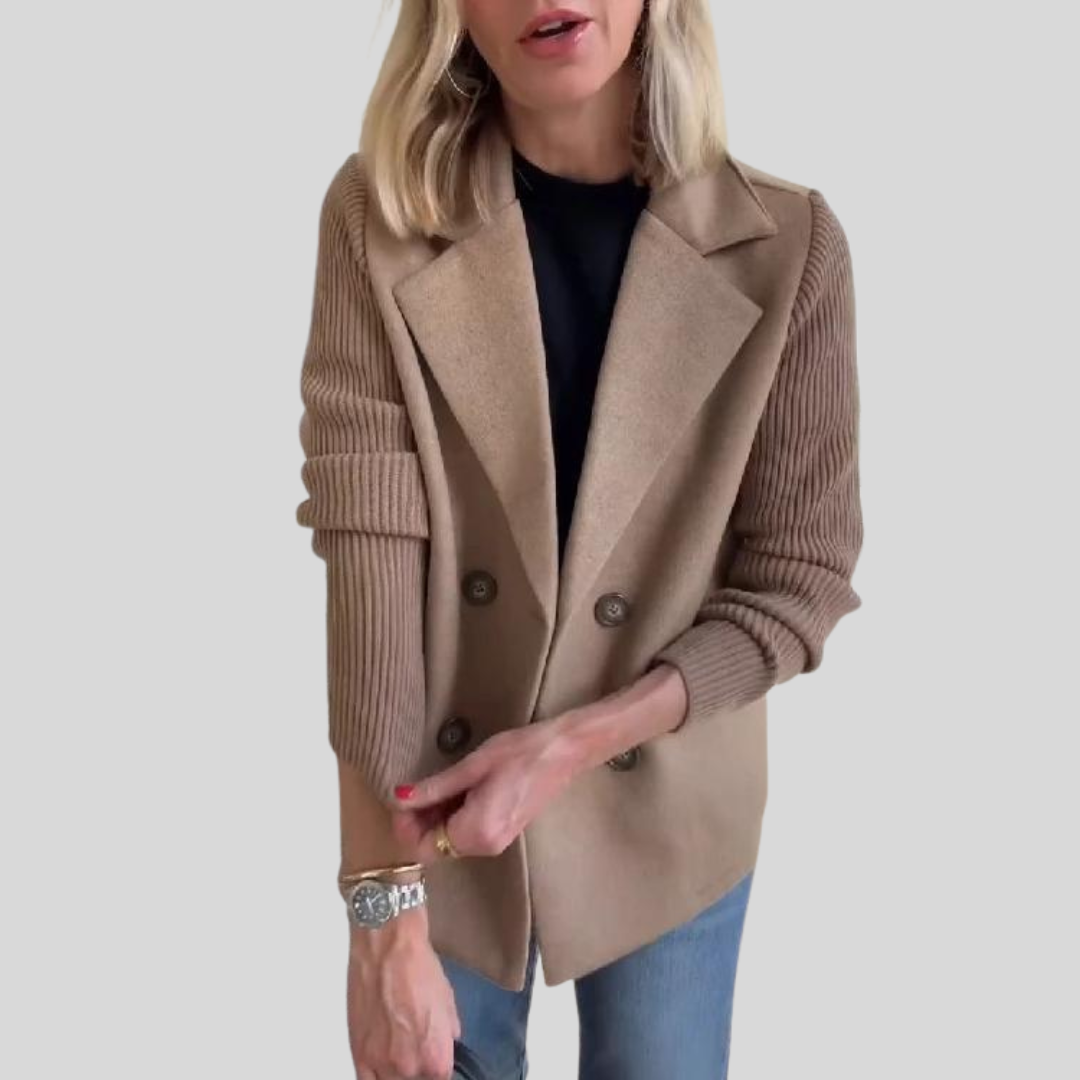Lenora™ – Tyylikäs premium-bleiseri neulotuilla hihoilla