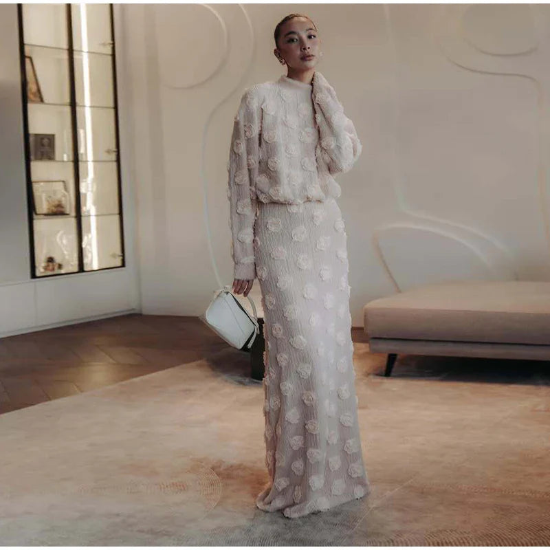 Ensemble Femme Élégant – Haut à Fleurs 3D et Jupe Longue