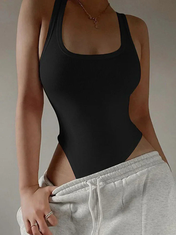NADÈGE™ – Rentouttava hihaton body