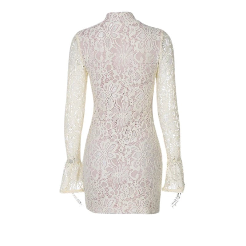 Robe en maille avec empiècements en tulle