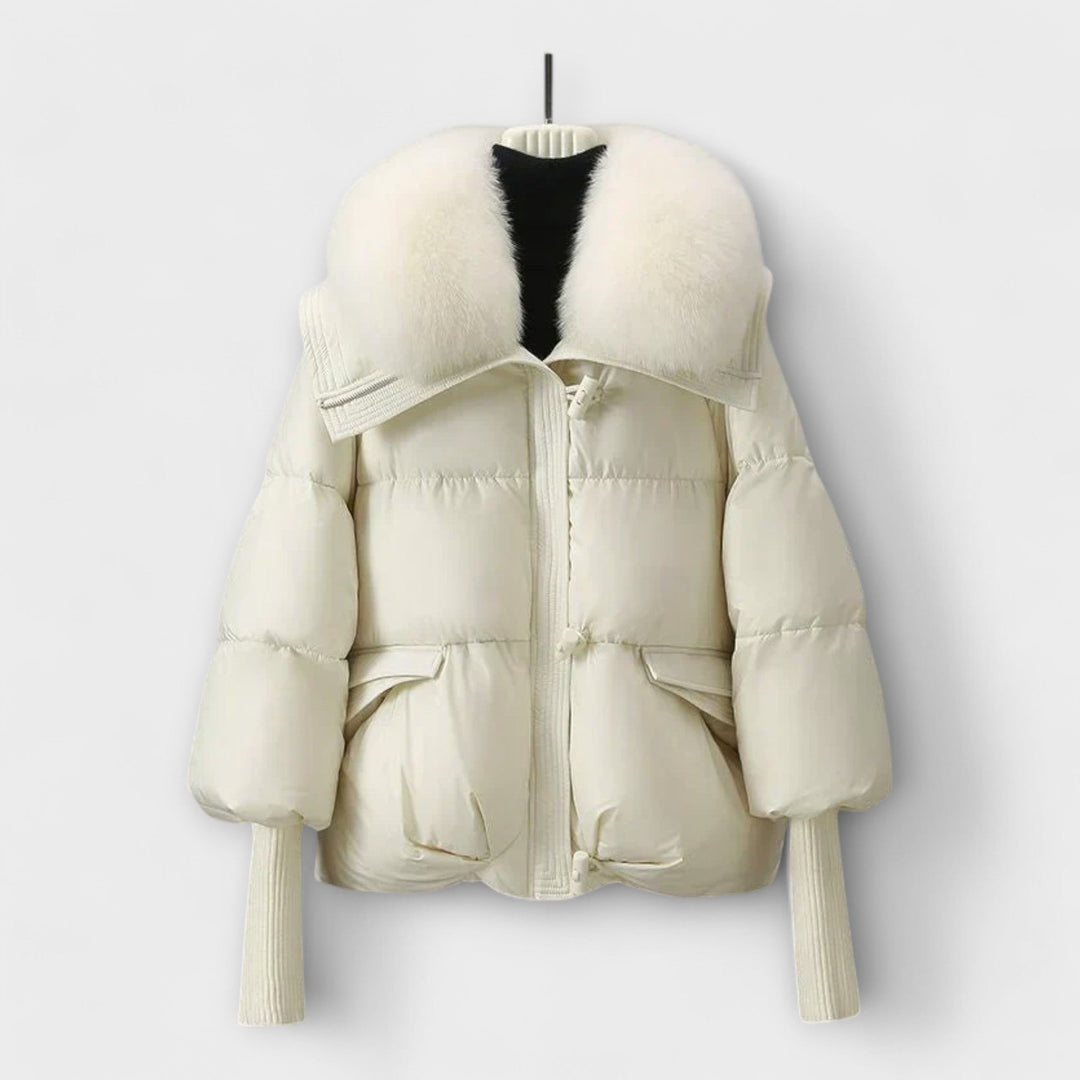 Lusina™ – Elegantti takki turkiksella