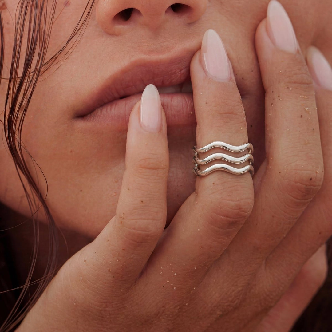 Anillo Bandas Onduladas