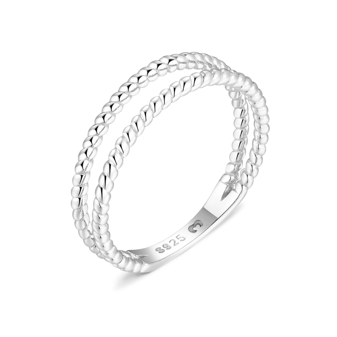 Anillo de líneas trenzadas
