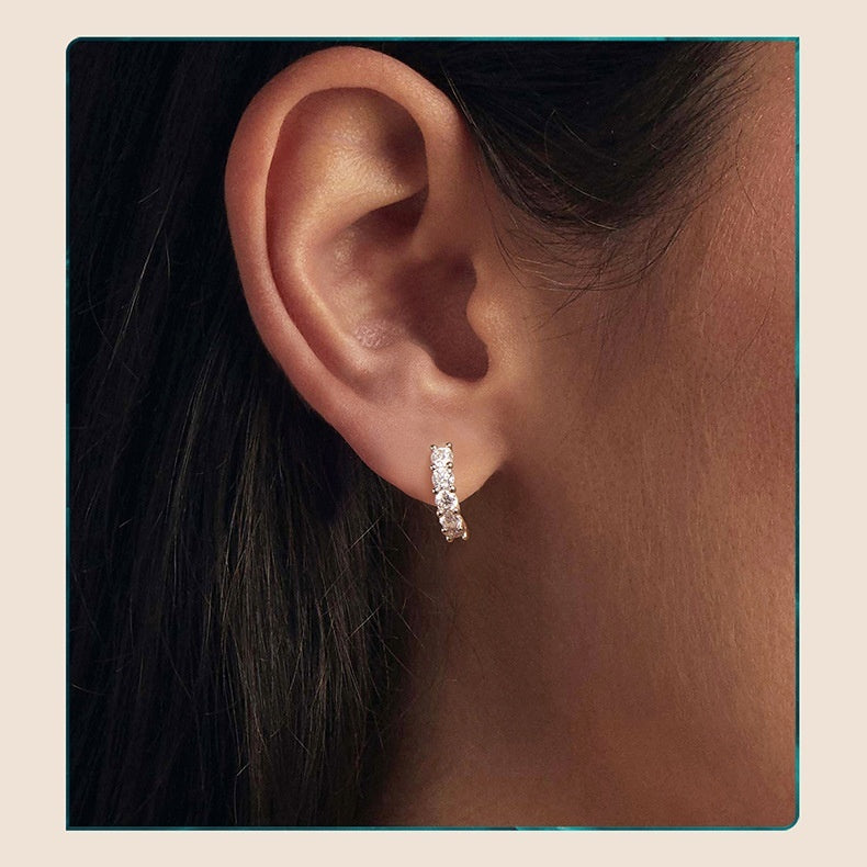 Silver Ziyun New Shining Single Row Light Luxury Moissanite Ear Clip Women