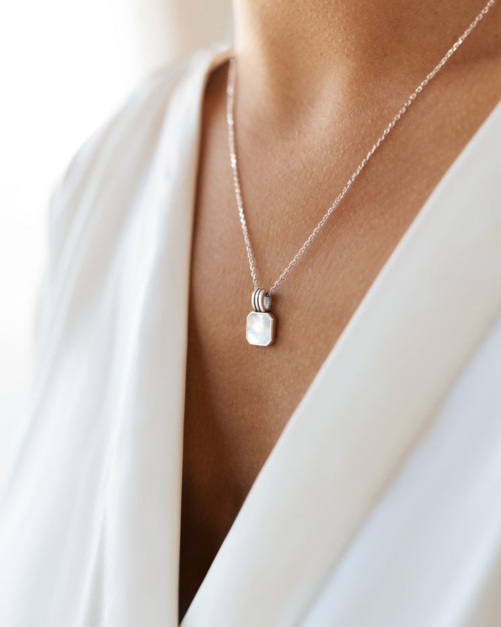 Collar Angular