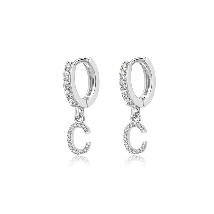 Pendientes de aros iniciales