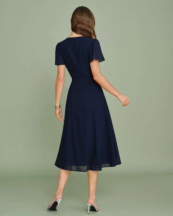 Simona – Klasikinė elegantiška suknelė